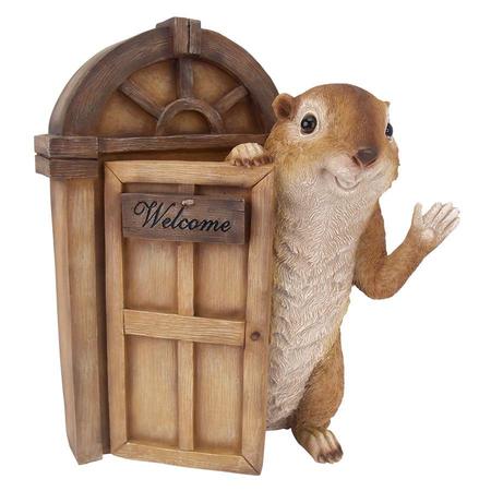 DESIGN TOSCANO Garden Greetings Squirrel Welcome Tree House Door Sculpture QM2673800